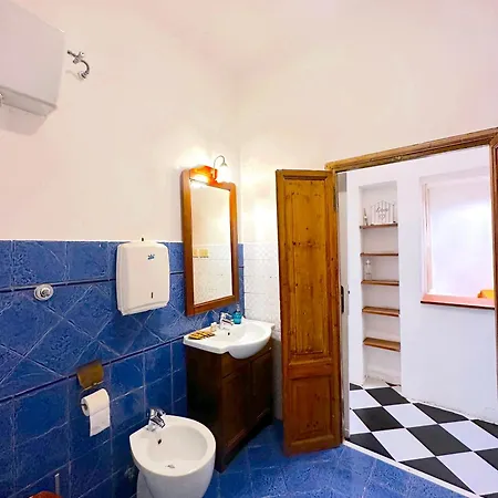 Lägenhet Sant'elena Retreat Rom