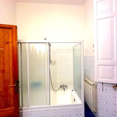 Lägenhet Sant'elena Retreat Rom